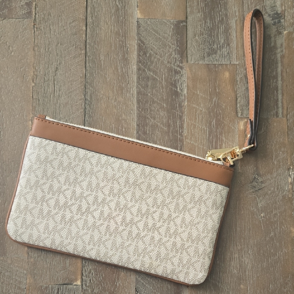 Michael Kors Beige Wristlet - Picture 2 of 3
